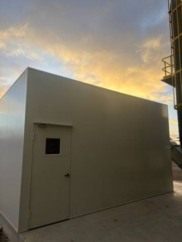 10644153-76DF-464C-9C32-D50A4C652336_4_5005_c