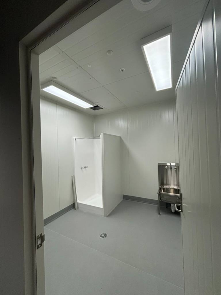 1233A965-6552-48C3-ACA6-91E7AF1361BD_1_105_c