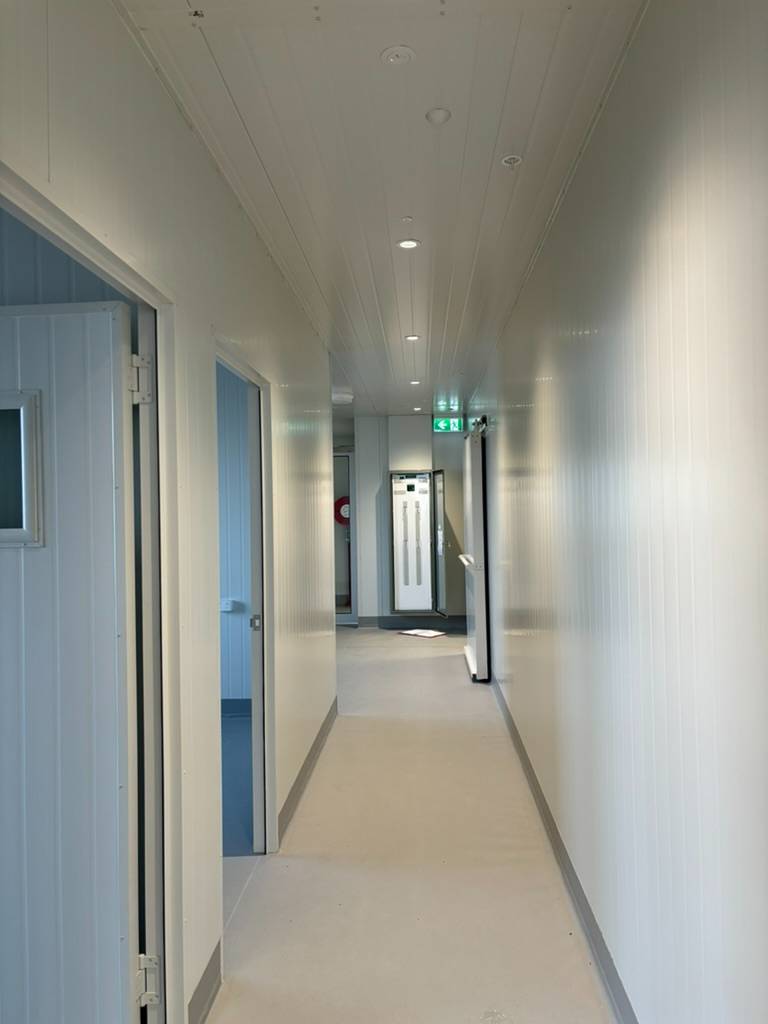 17D23A56-D509-49A8-8F0E-D3657A2EA541_1_105_c