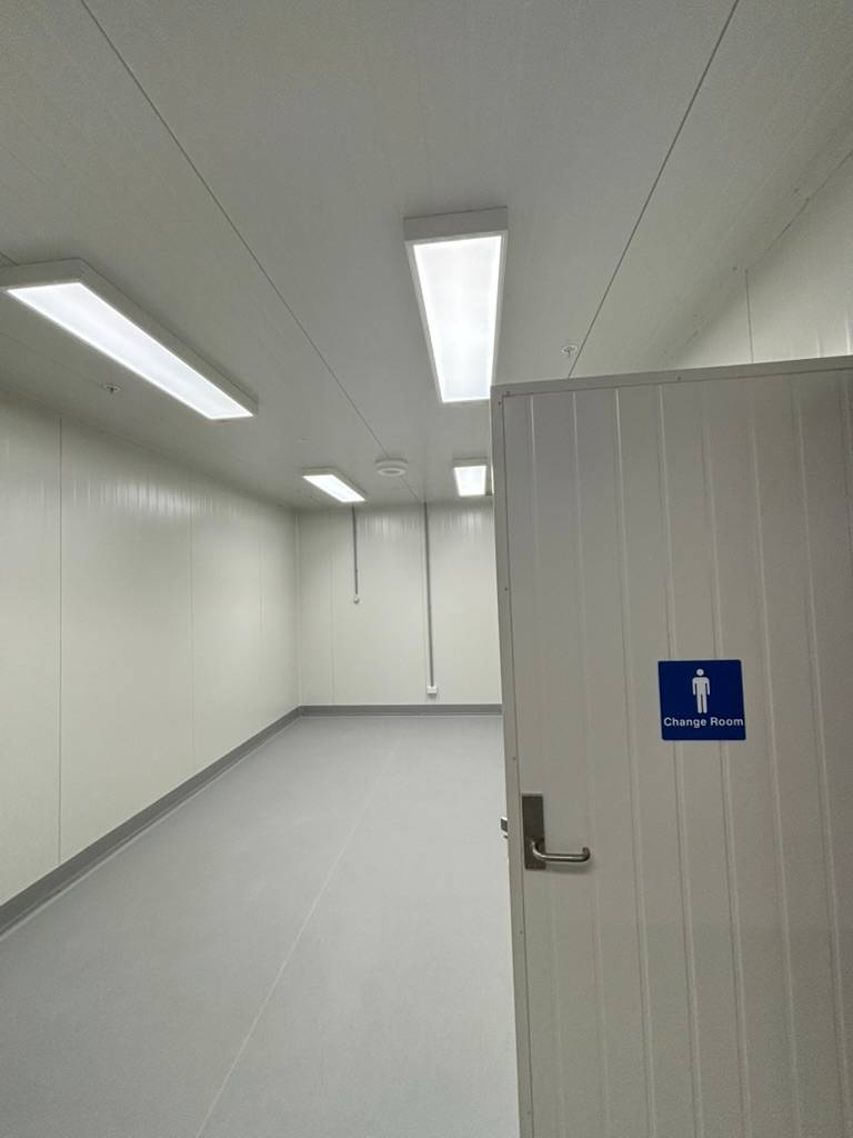 67D4CAA9-8F1F-44E0-9505-75CE42D48243_1_105_c