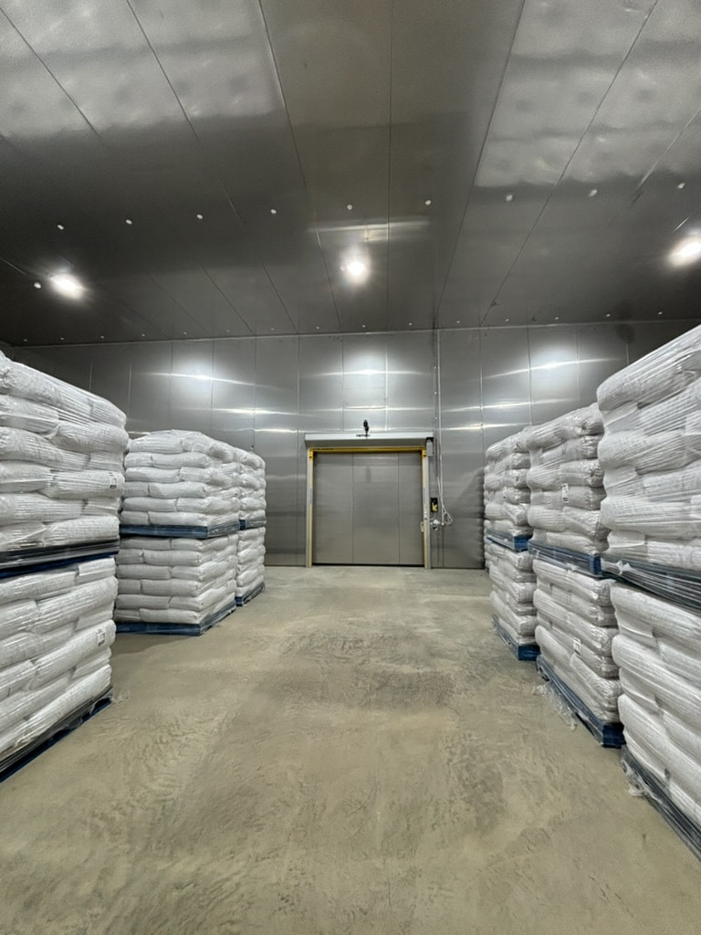 8CB65807-AACC-4E1B-8FE4-845E735A4F40_1_105_c