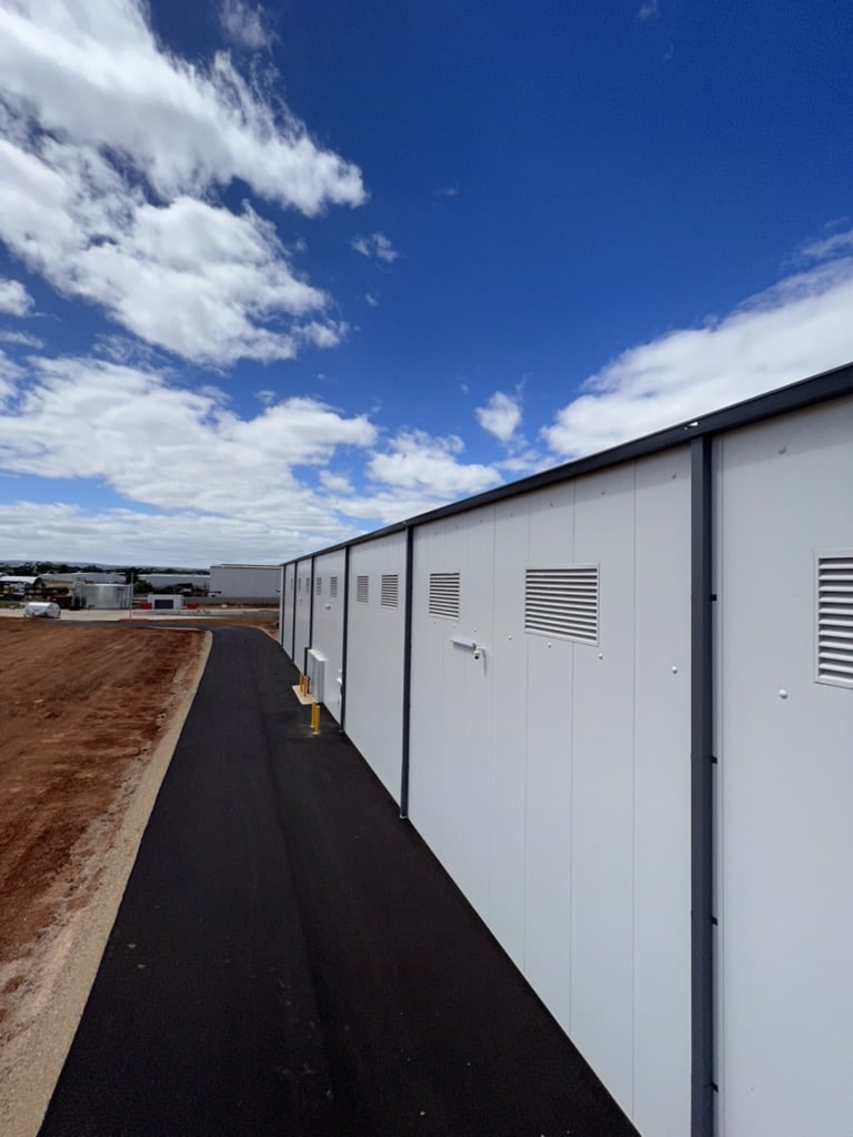 F27832BA-87CC-47DA-99AE-4C59907B0B19_1_105_c