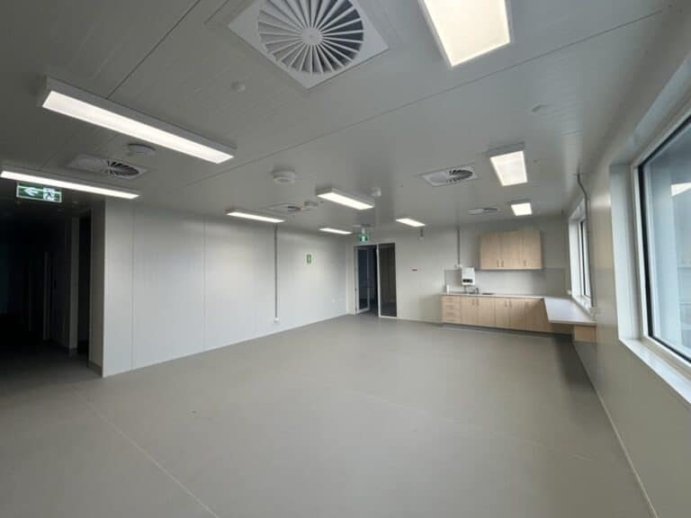 2375B667-D389-466A-94DC-99E040AA16CC_1_105_c