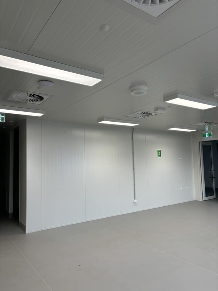 A281D35B-F43F-4E74-A618-EAAF8B4F63F8_1_105_c